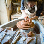 Patia Davis making a screw-top jar at Wobage Farm 2016